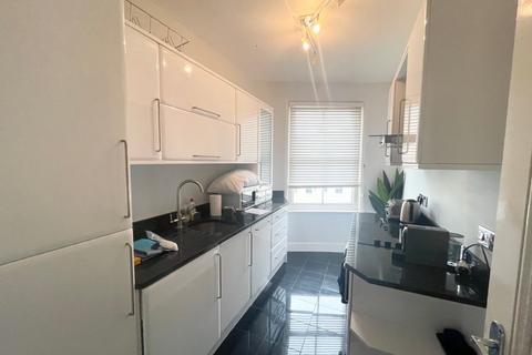 2 bedroom apartment to rent, Brunswick Place, Hove