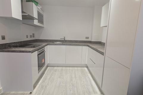 1 bedroom apartment to rent, Middlewood Plaza, Craven Street, Salford, M5