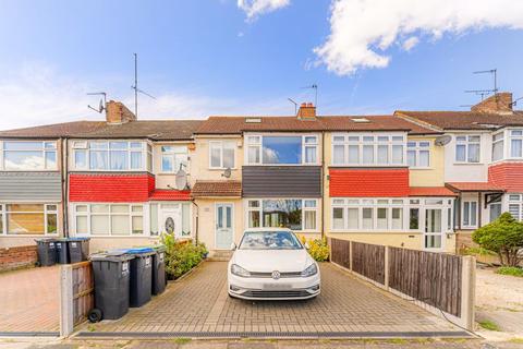 3 bedroom terraced house for sale, South Ordnance Road, Enfield Lock