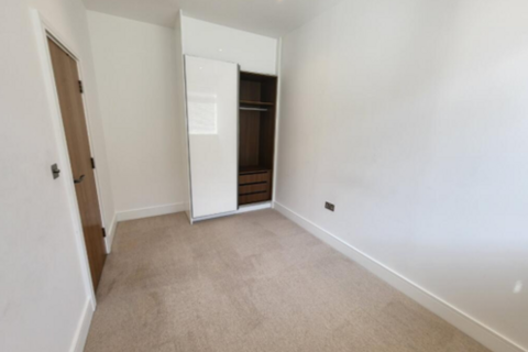 2 bedroom flat to rent, 2 Bedroom Apartment - Central Luton