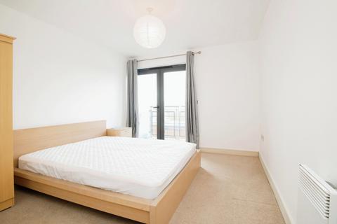 2 bedroom flat to rent, Galleon Way, Cardiff Bay