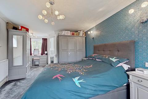 61 Meadowside Road, Sutton Coldfield, B74 4SL