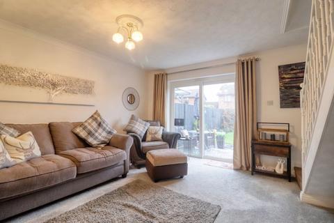 2 bedroom semi-detached house for sale, Fletcher Close, Scunthorpe