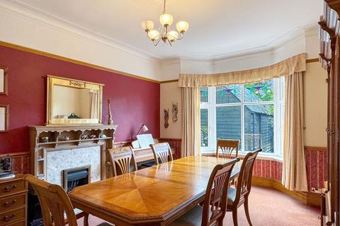 4 bedroom detached house for sale, Bath Road, Camberley GU15