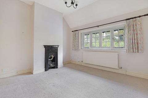 1 Crown Hill, Waltham Abbey, EN9 3TF