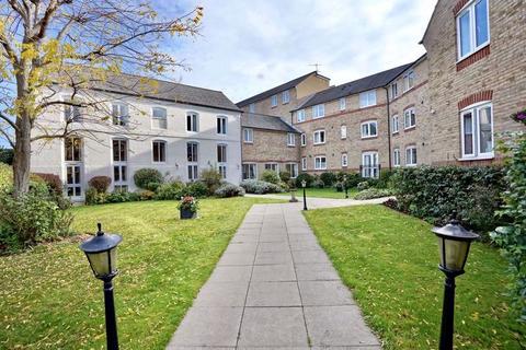 1 bedroom flat for sale, Church Street, St Neots PE19