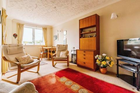 1 bedroom flat for sale, Church Street, St Neots PE19