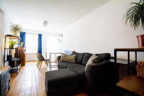 1 bedroom ground floor flat for sale, Thames Close, Ferndown BH22