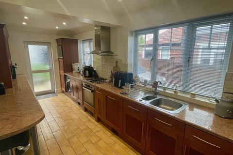 19 Acton Road, Rhosddu, Wrexham, LL11 2NA