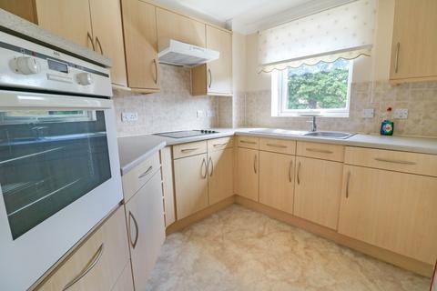 1 bedroom apartment for sale, Darwin Court, Cliftonville CT9