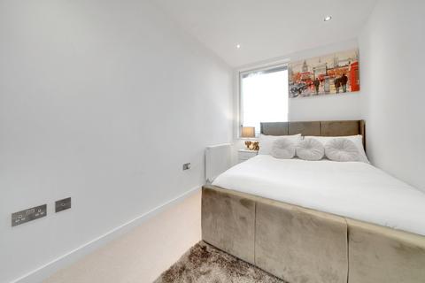 1 bedroom hotel room to rent, Shackleton Way, London E16