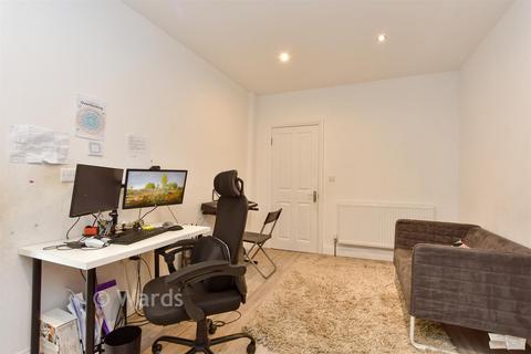 15 Orchard Road, Welling, DA16 1QG