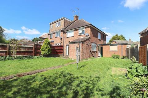 3 bedroom semi-detached house for sale, Rosslyn Crescent, Icknield, Luton, Bedfordshire, LU3 2AT