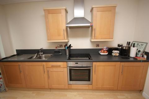1 bedroom flat to rent, Trentham Court, North Acton, Middlesex, W3 6BF
