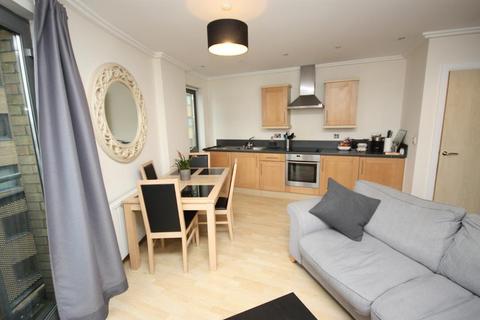 1 bedroom flat to rent, Trentham Court, North Acton, Middlesex, W3 6BF