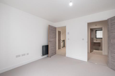 undefined, Shoemakers Close, Edinburgh, EH8