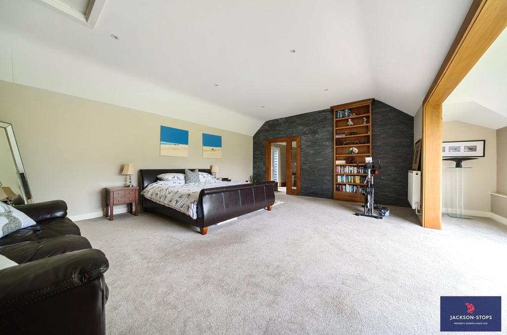 Main bedroom