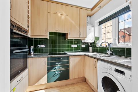2 bedroom terraced house to rent, Armstrong Close, Walton-on-Thames, Surrey, KT12