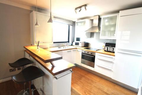 2 bedroom flat to rent, Riverside Drive, First Floor, Aberdeen, AB11