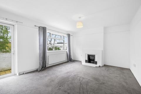 2 bedroom apartment to rent, Bridge Street, Walton-on-Thames, Surrey, KT12