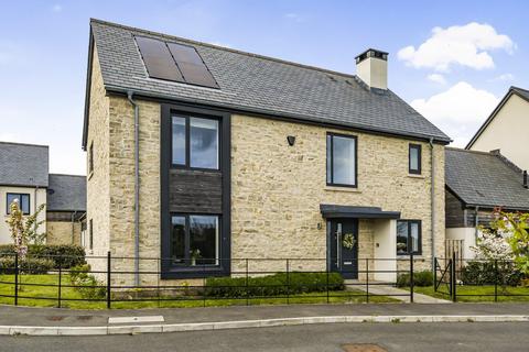 4 bedroom detached house for sale, Orchard Court, Broadway, Ilminster, TA19