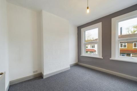 2 bedroom apartment for sale, Malyons Road, London, SE13