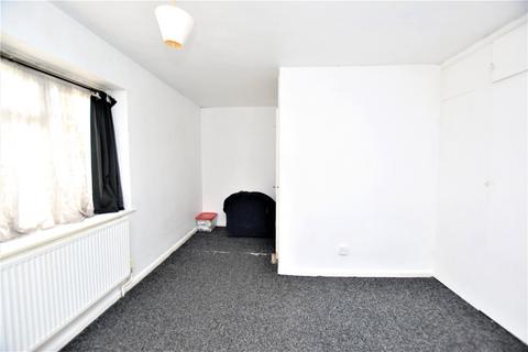 2 bedroom apartment for sale, Selhurst Place, London, SE25