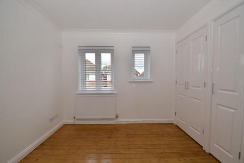 1 bedroom terraced house to rent, Melville Drive, Wickford