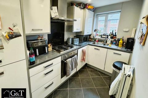 33 Brook Road, Oldbury, B68 8AA