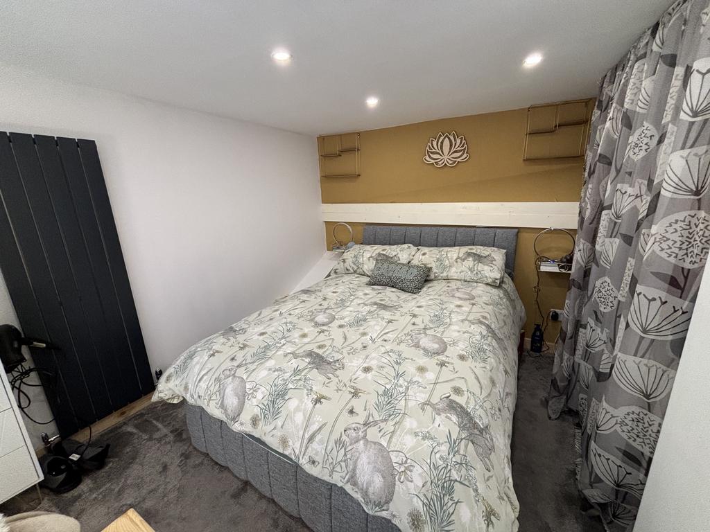 Mezzanine bedroom above