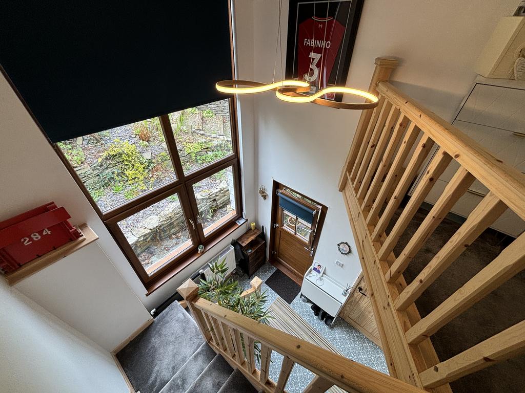 Rear double height space to bedroom 3