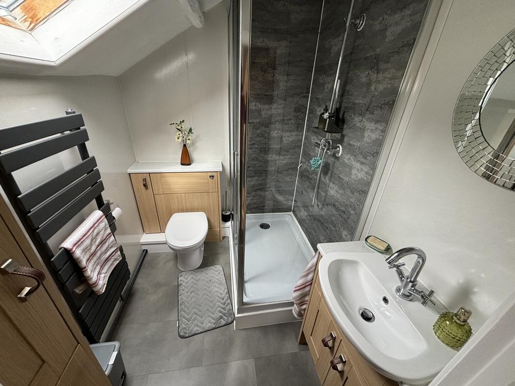 First floor shower room