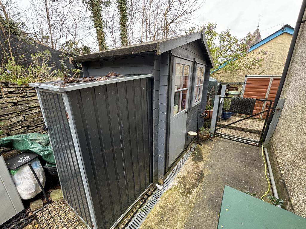 Outhouse/cabin