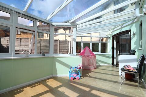19 Abbotsbury, Westcroft, Milton Keynes, MK4 4EY