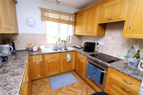3 bedroom end of terrace house for sale, Carvers Mews, Neath Hill, Milton Keynes, Buckinghamshire, MK14
