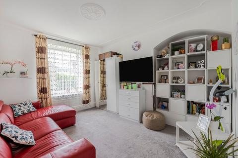 1 bedroom ground floor maisonette for sale, Ravenscar Road, Bromley, BR1