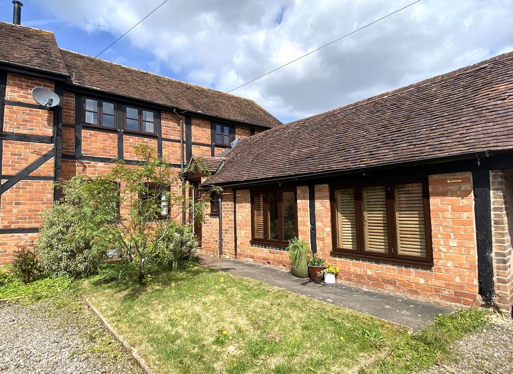 Much Cowarne, Bromyard, HR7 3 bed barn conversion for sale £375,000