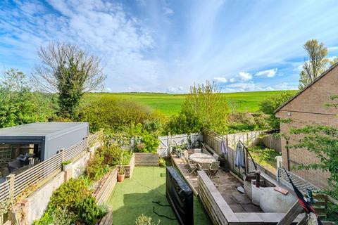 2 bedroom house for sale, Barn Close, Seaford