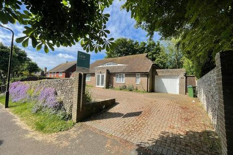 2 bedroom bungalow for sale, Blatchington Hill, Seaford