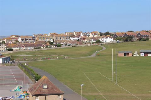 1 bedroom retirement property for sale, Eversley Court, Seaford