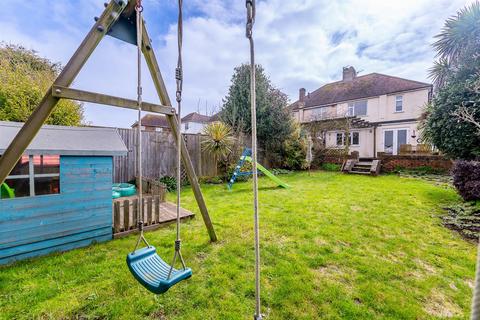 3 bedroom house for sale, Grove Road, Seaford