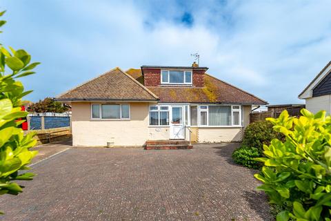 3 bedroom detached house for sale, Beach Close, Seaford