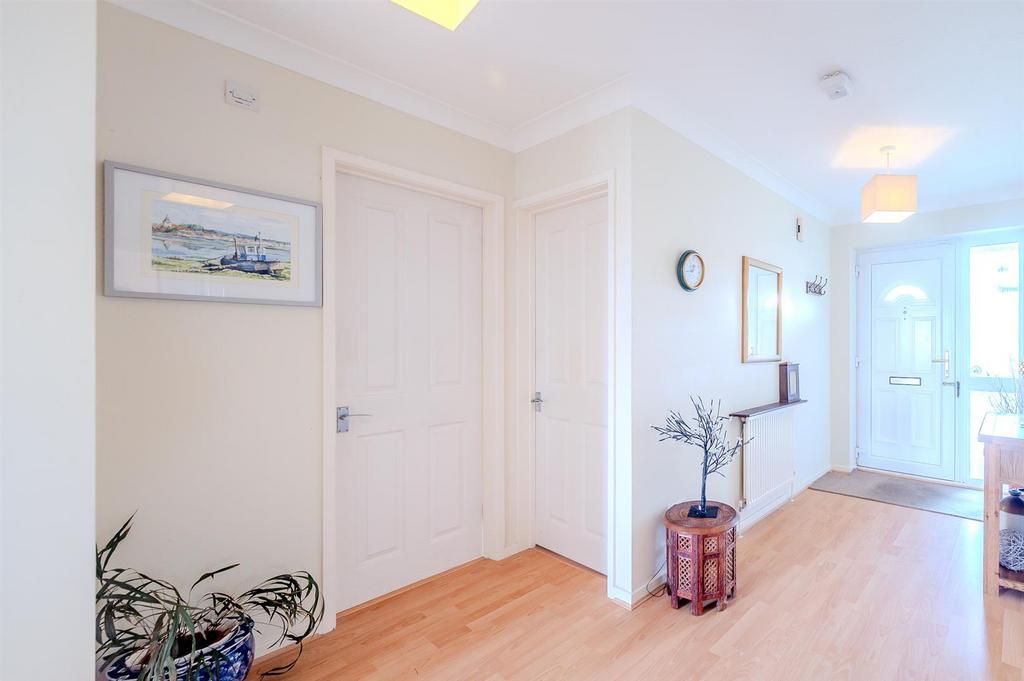 Clementine Avenue, Seaford 3 bed bungalow for sale £449,950