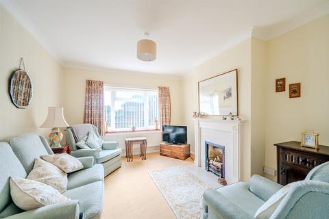 3 bedroom flat for sale, Sutton Road, Seaford