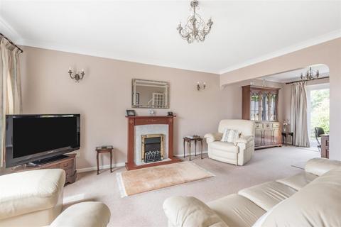 4 bedroom detached house for sale, Beacon Drive, Seaford