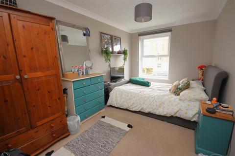 1 bedroom flat for sale, The Causeway, Seaford