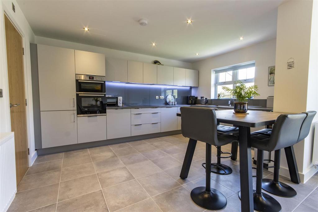 Open Plan Dining Kitchen