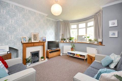 9 Eden Mount, Leeds, LS4 2TD