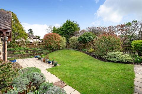 3 bedroom bungalow for sale, Off Ockham Road South, East Horsley