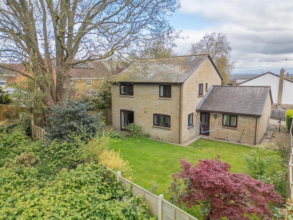 Hardington Drive, Keynsham, Bristol 4 bed detached house for sale £